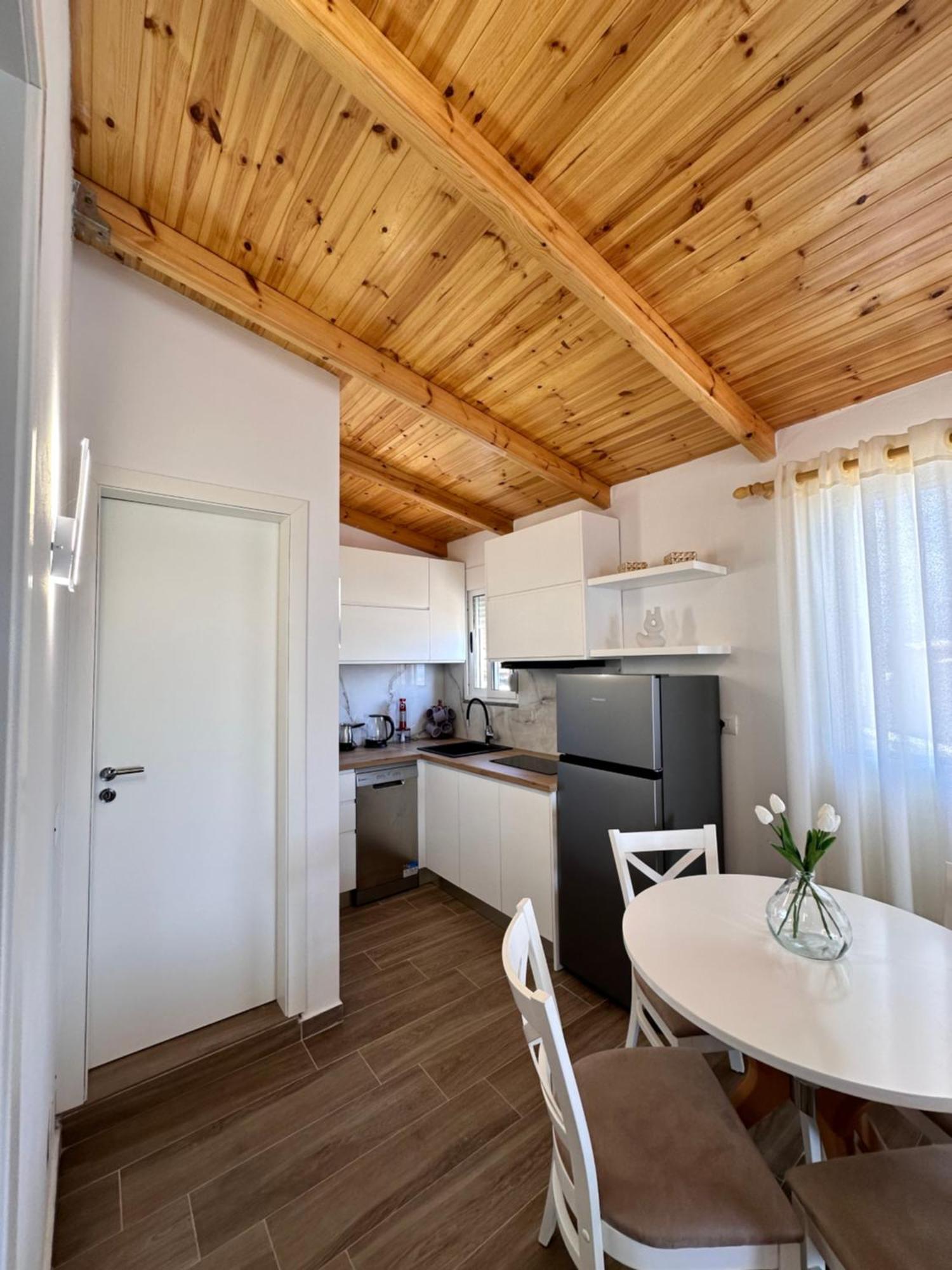 Panoramic Views Of Saranda Apartment Exterior photo
