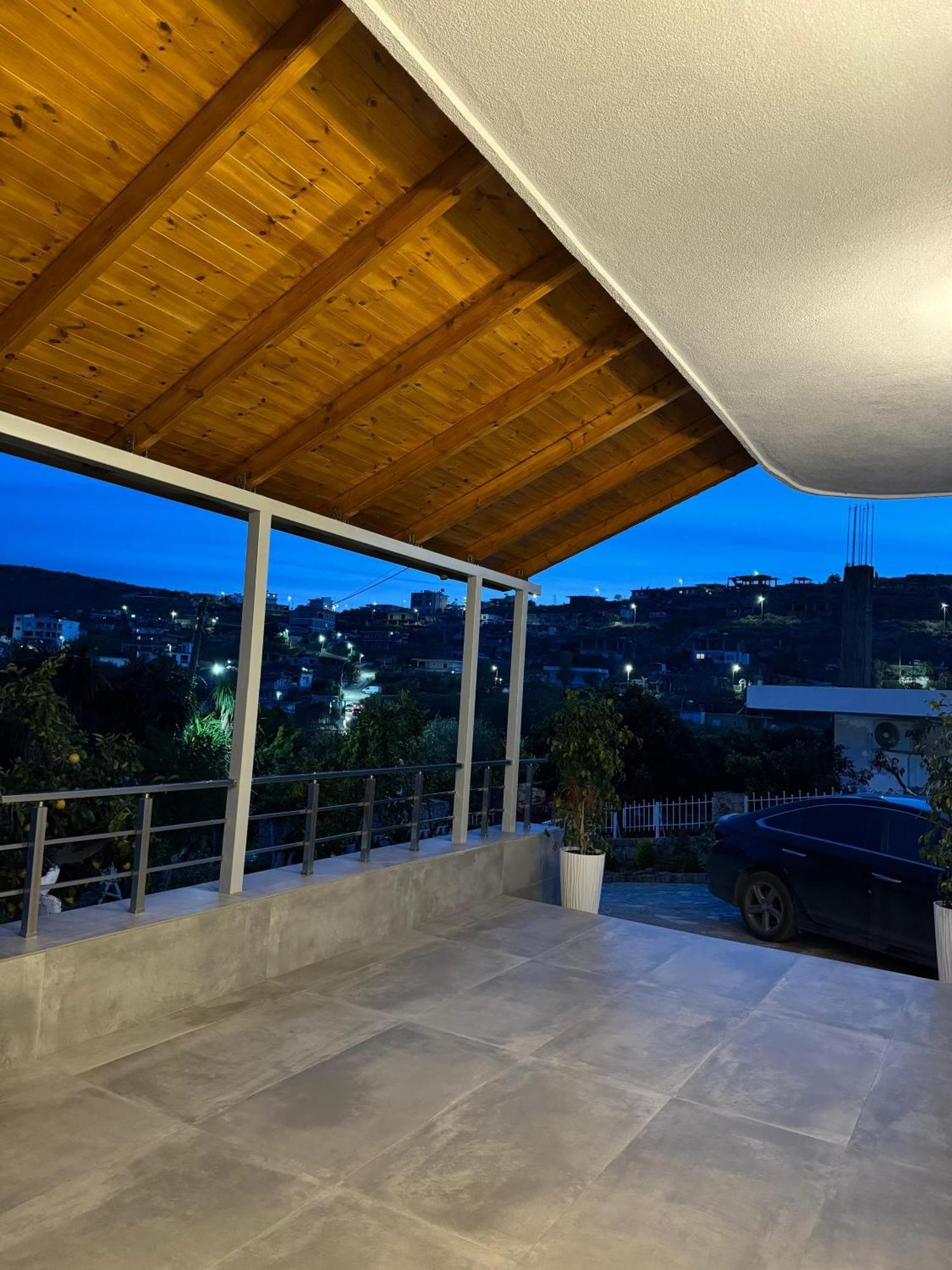Panoramic Views Of Saranda Apartment Exterior photo